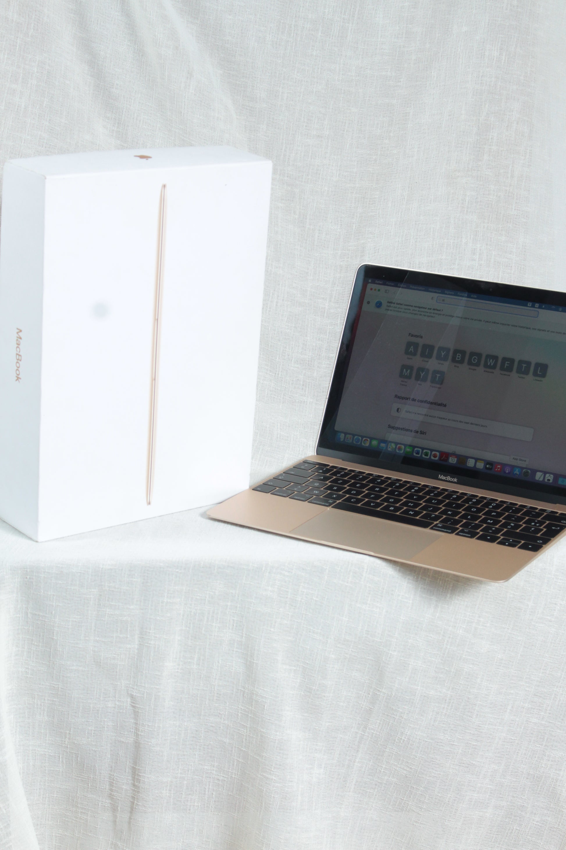 MacBook Air 2019 12” 8/256 Intel M3 2 Cores | Intel HD Graphics 615 1536mb
