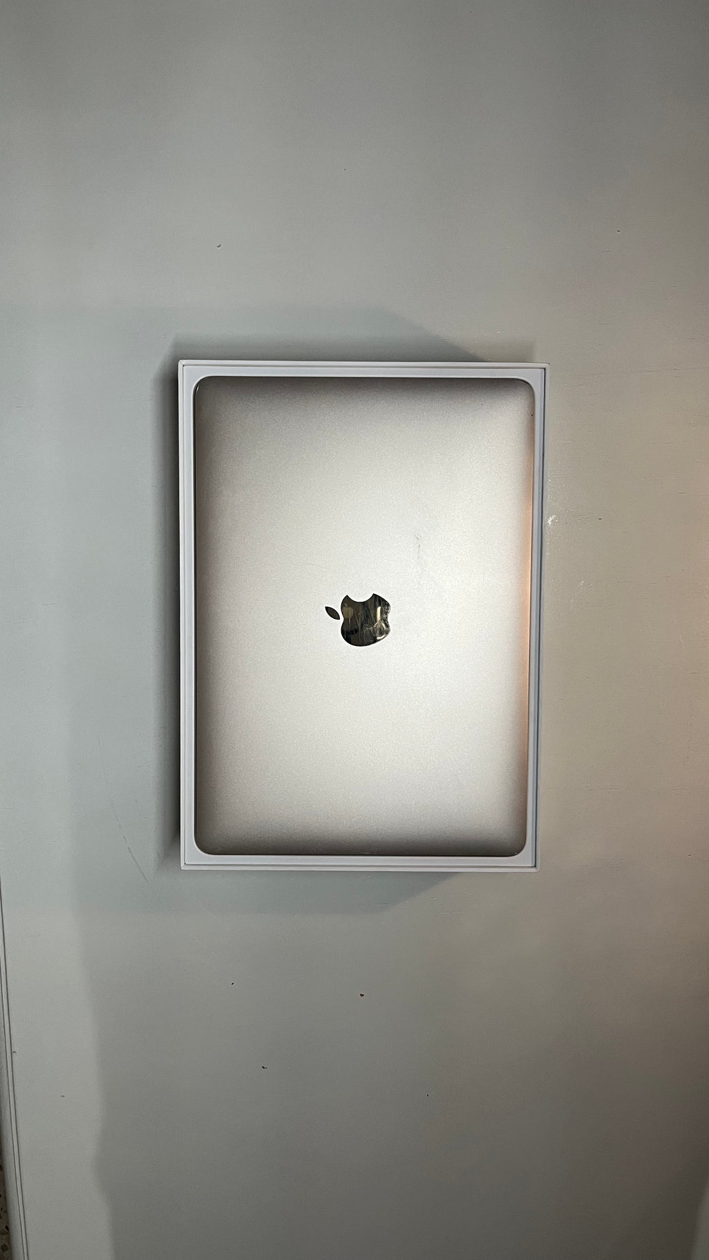 MacBook Air 2019 12” 8/256 Intel M3 2 Cores | Intel HD Graphics 615 1536mb