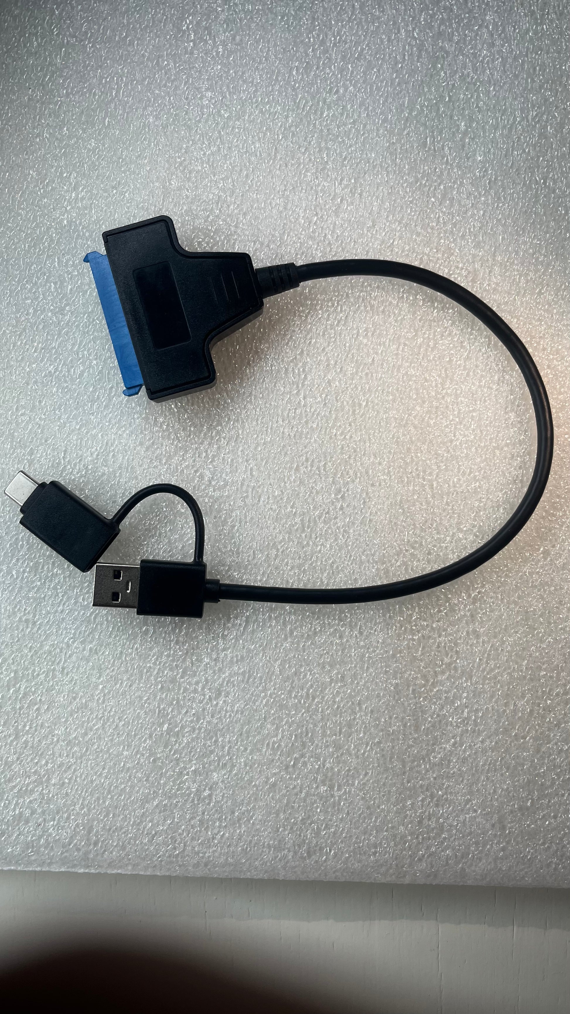 Sata To USB-C/USB-A Adapter I Adapteur Sata Vers USB-C/USB-A